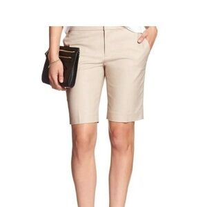Banana Republic khaki Bermuda shorts size 2